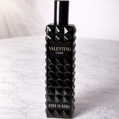 Valentino Uomo Born in Roma Rockstud Noir